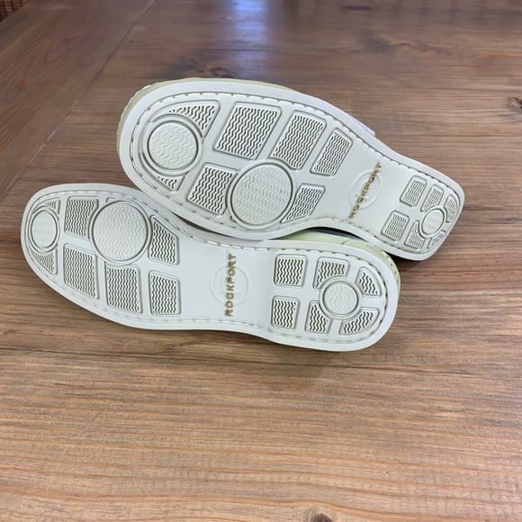 Rockport Leather Moccasins - Picture 3 of 4